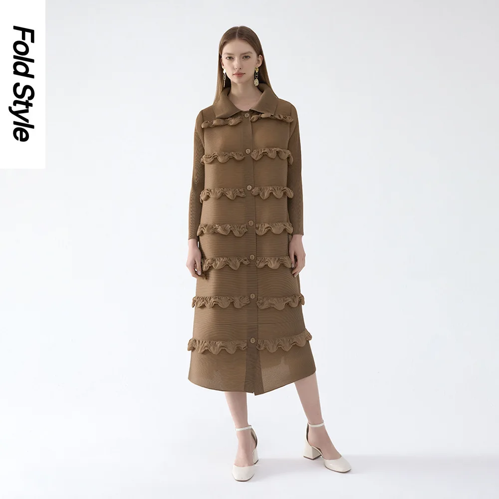 Miyake Pleated Spliced Ruffles Dress Women Lapel Single Breasted Loose A Line Chic Style New 2025 Female Long Dresses
Miyake Pleated Spliced Ruffles Dress Women Lapel Single Breasted Loose A Line Chic Style New 2025 Female Long Dresses