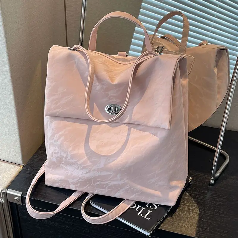 Fashionable Children Backpack Women Simple School Bags Casual Cute Backpacks Large Capacity Versatile Class Bag for Girl Mochila
Fashionable Children Backpack Women Simple School Bags Casual Cute Backpacks Large Capacity Versatile Class Bag for Girl Mochila