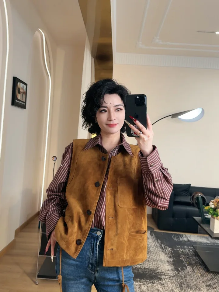 Жилет женский QISHI Amber Glimmer из вельвета и кожи, винтажный, укороченный, с круглым вырезом, для работы, теплый, профессиональный стиль
Жилет женский QISHI Amber Glimmer из вельвета и кожи, винтажный, укороченный, с круглым вырезом, для работы, теплый, профессиональный стиль