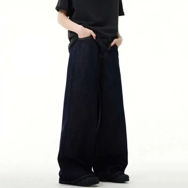 Simple Men's Denim Pants Vintage Washing Wide Leg Loose Jeans Casual Straight American Style Male Trousers New 2025
Simple Men's Denim Pants Vintage Washing Wide Leg Loose Jeans Casual Straight American Style Male Trousers New 2025