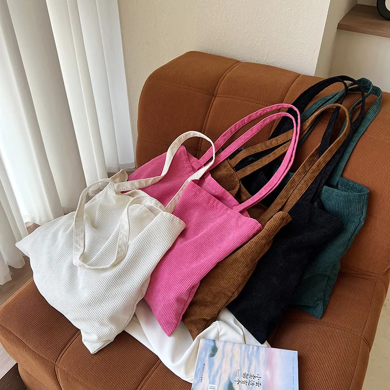2025 Minimalist Canvas Tote Bag Large Capacity Reusable Shoulder Bag Eco Friendly Casual Shopper for WorkTravel
2025 Minimalist Canvas Tote Bag Large Capacity Reusable Shoulder Bag Eco Friendly Casual Shopper for WorkTravel
