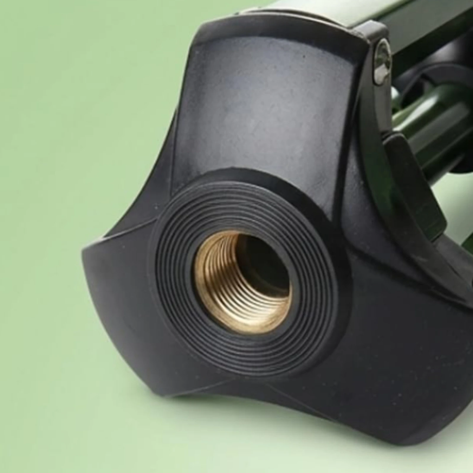 Rotating Tripod Sprinkler Automatic Rotation 360 Degree Sprinkler Outdoor Watering Long Range Universal Connector for Garden
Rotating Tripod Sprinkler Automatic Rotation 360 Degree Sprinkler Outdoor Watering Long Range Universal Connector for Garden