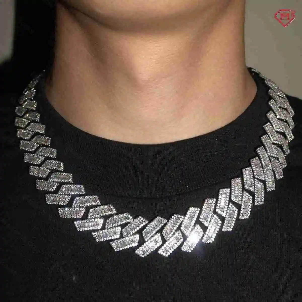 Hip Hop Cuban Chain 20mm Baguette Cut 925 Sterling Silver Prong Setting Miami Moissanite Cuban Link Chain
Hip Hop Cuban Chain 20mm Baguette Cut 925 Sterling Silver Prong Setting Miami Moissanite Cuban Link Chain