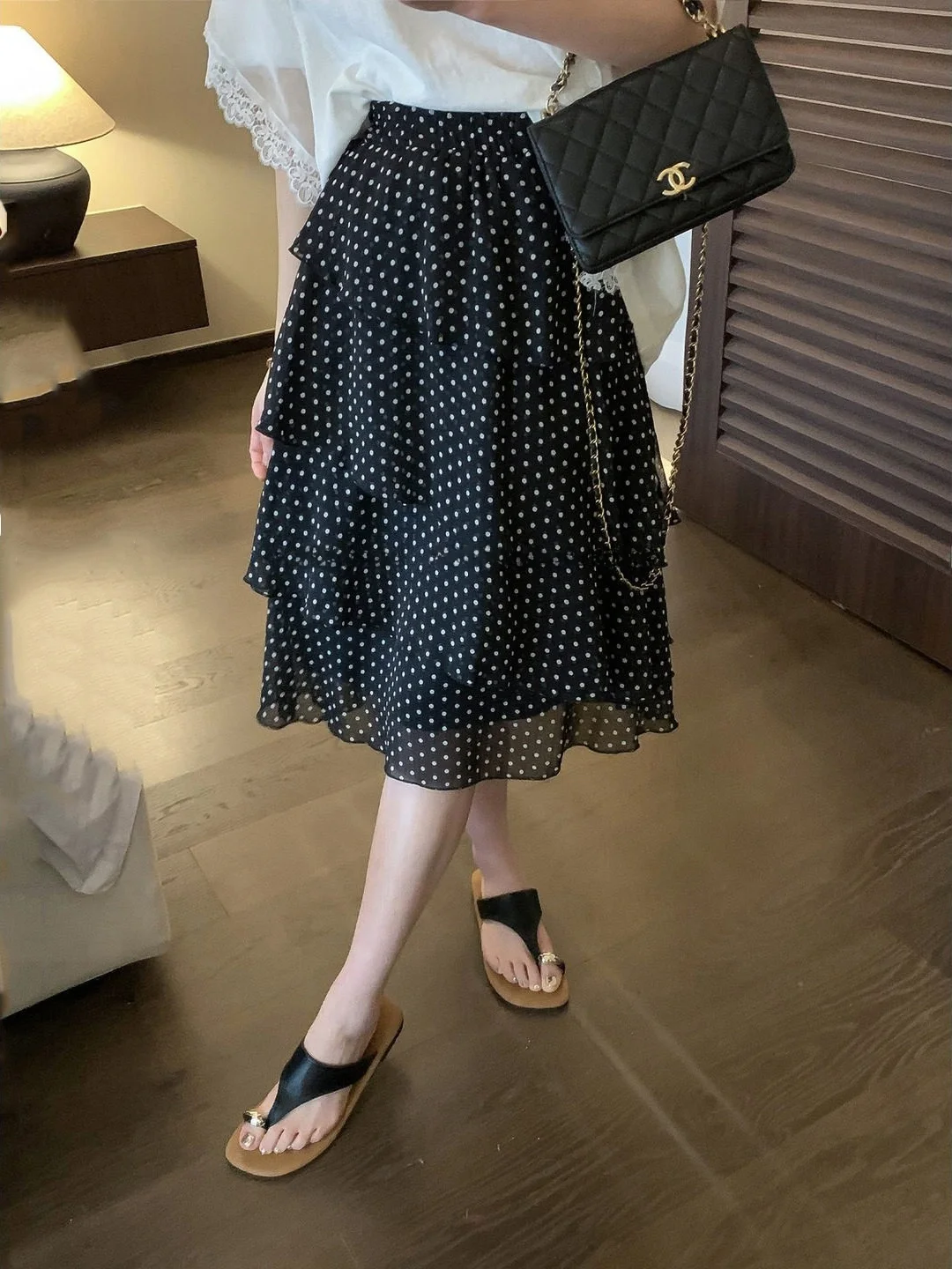 Black Polka Dot Chiffon Midi Skirt Women's Summer High Waist Slimming Multi-Layer Asymmetrical Cake Skirt Commute Style
Black Polka Dot Chiffon Midi Skirt Women's Summer High Waist Slimming Multi-Layer Asymmetrical Cake Skirt Commute Style
