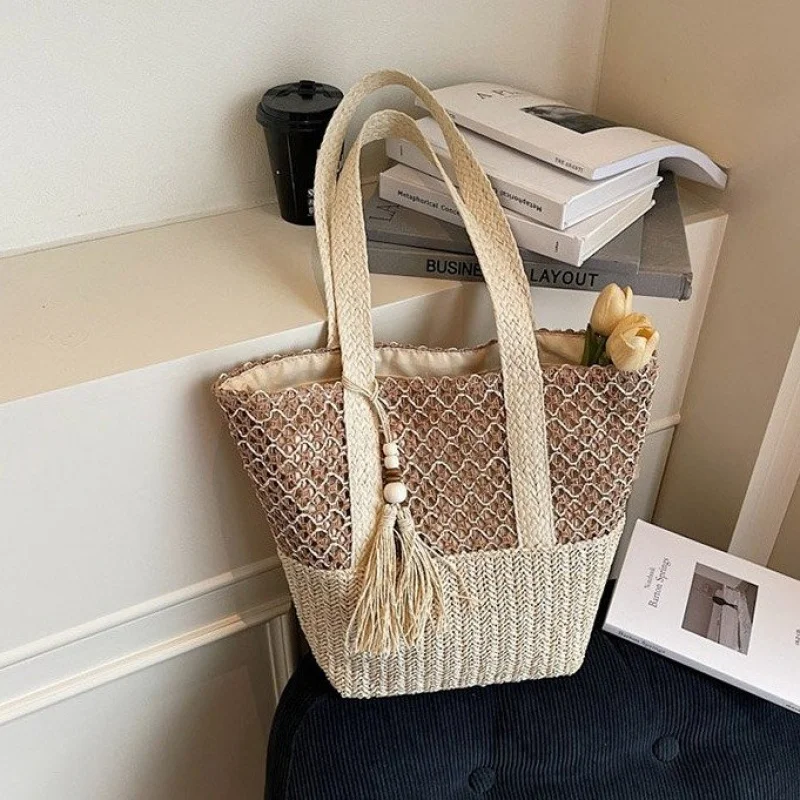 Высококачественная женская кожаная сумка-мессенджер для элегантных дам, роскошная брендовая сумка через плечо известного дизайнера
Высококачественная женская кожаная сумка-мессенджер для элегантных дам, роскошная брендовая сумка через плечо известного дизайнера