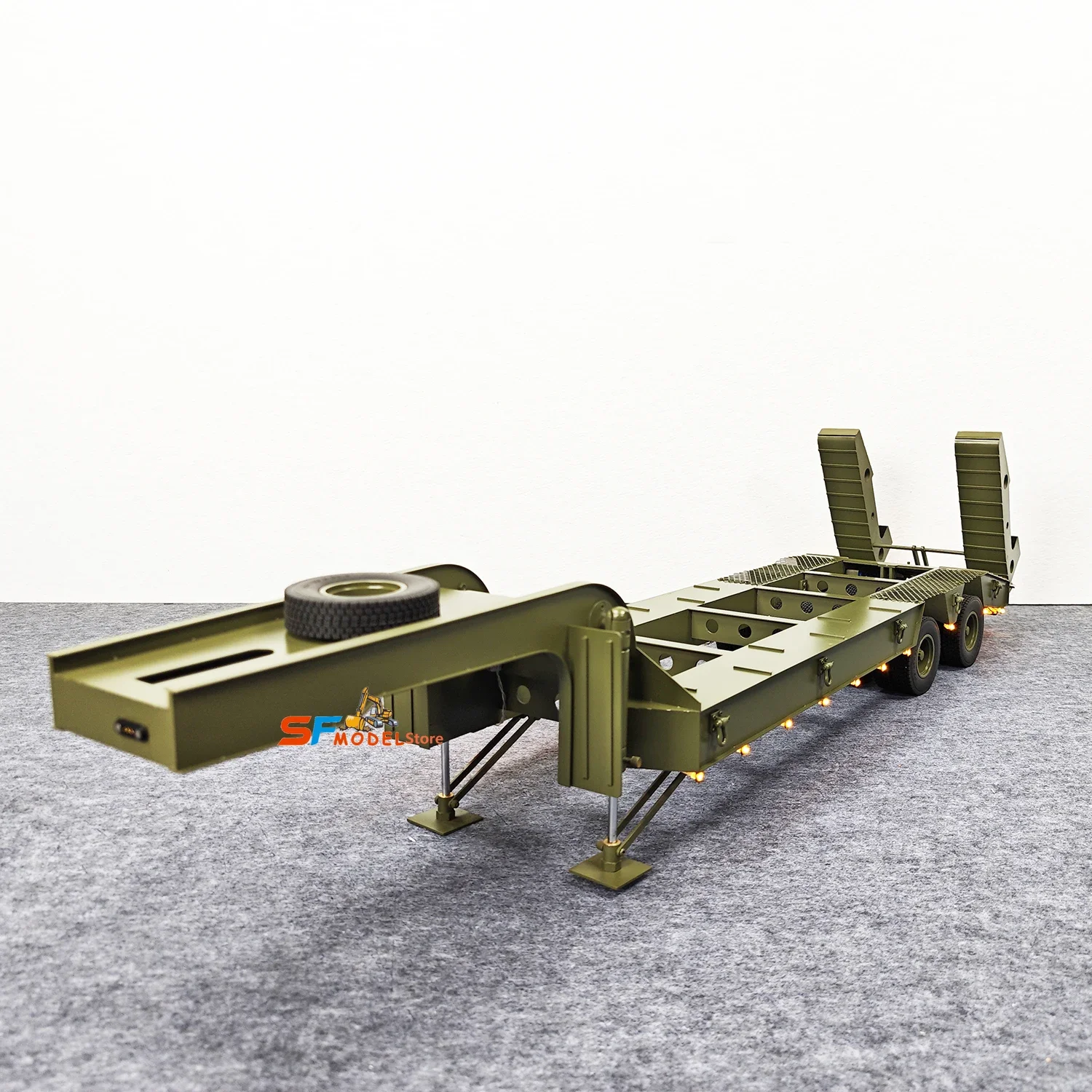 RC Trailer Metal Model Suitable for Hengguan RC Tractor Tamiya 1/12 1/14 Remote Control Car with Electric Tailgate Trailer Toy
RC Trailer Metal Model Suitable for Hengguan RC Tractor Tamiya 1/12 1/14 Remote Control Car with Electric Tailgate Trailer Toy