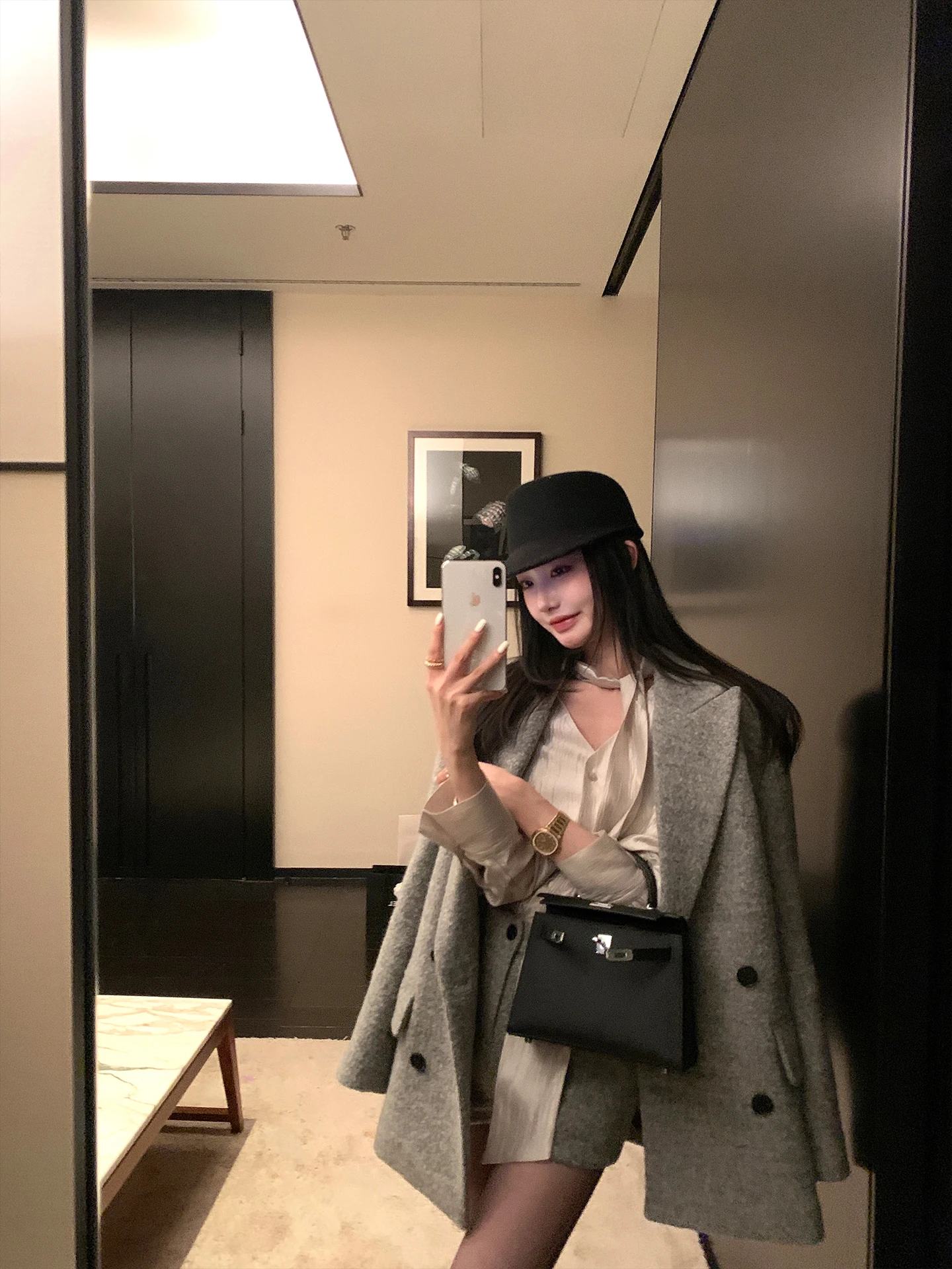 Ele Woolen Suit with iny Silk Satin And Tartan Flair by Ou Yang Queen nce up ort Pants for Women
Ele Woolen Suit with iny Silk Satin And Tartan Flair by Ou Yang Queen nce up ort Pants for Women