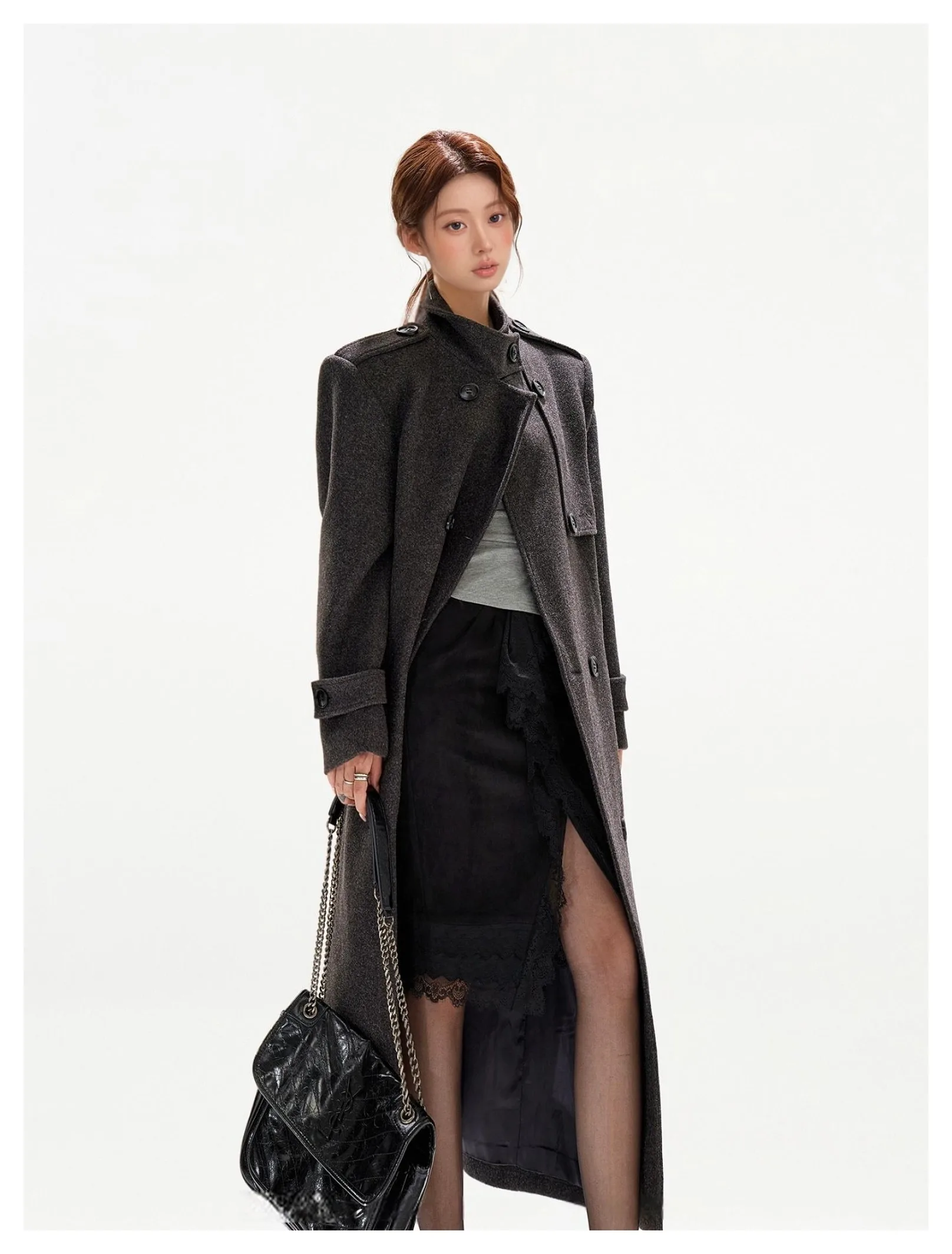 Slimming Effect Woolen Coat Women's Wide Shoulder Notch Collar Loose Fit Outerwear Casual Elegant Style Long Sleeve Coat
Slimming Effect Woolen Coat Women's Wide Shoulder Notch Collar Loose Fit Outerwear Casual Elegant Style Long Sleeve Coat