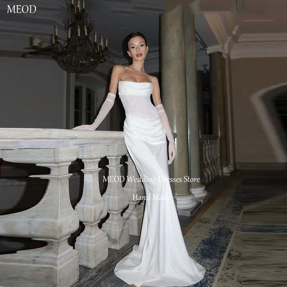 MEOD White Chiffo Evening Gowns Starpless Floor Length Prom Gown Formal Sleeveless Long Train Elegant Robes De Soirée Customized
MEOD White Chiffo Evening Gowns Starpless Floor Length Prom Gown Formal Sleeveless Long Train Elegant Robes De Soirée Customized