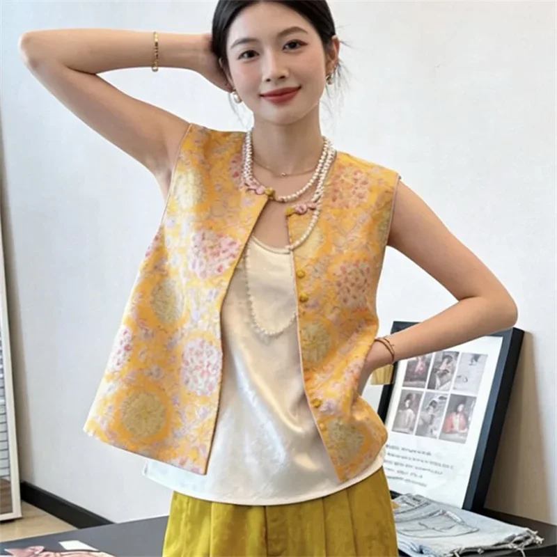 Vintage Jacquard Cheongsam Waistcoat Jacket New Chinese Style Women's Vest Qipao Top Spring Summer Casual Outwear Streetwear
Vintage Jacquard Cheongsam Waistcoat Jacket New Chinese Style Women's Vest Qipao Top Spring Summer Casual Outwear Streetwear