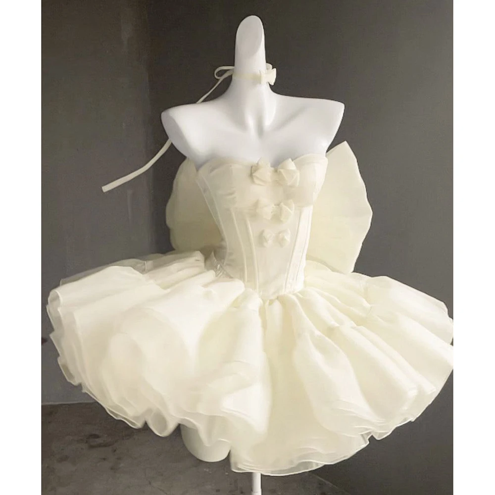 Ivory White Women Dress Customized Strapless Puffy Birthday Ball Gown with Bow Playful and Cute Sleeveless Evening Mini Dress
Ivory White Women Dress Customized Strapless Puffy Birthday Ball Gown with Bow Playful and Cute Sleeveless Evening Mini Dress