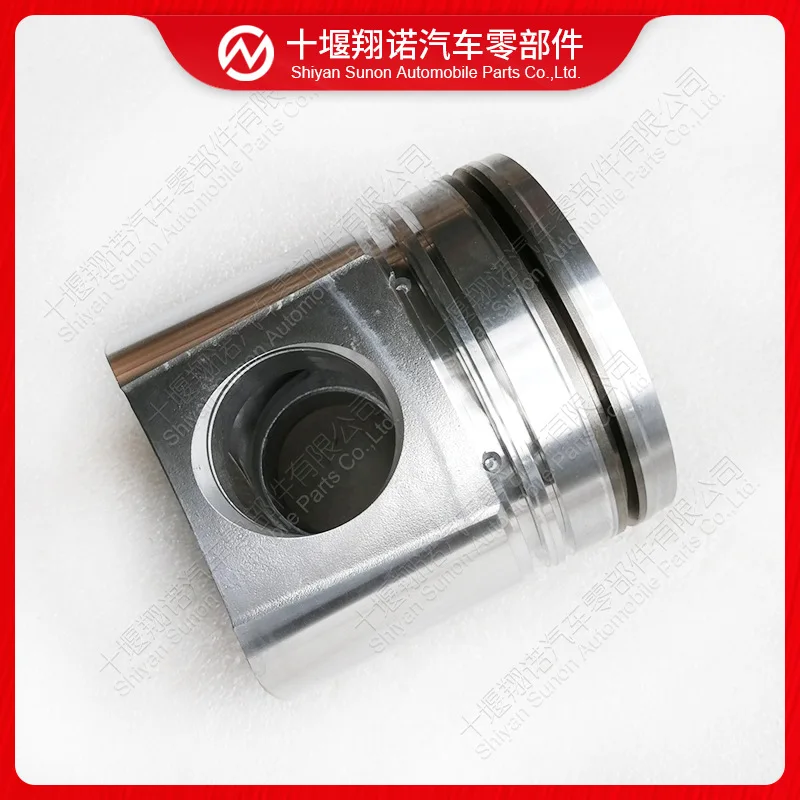 Suitable for Dongfeng Cummins engine 6BT5.9 piston 3946153 3943708 3943708 3942662
Suitable for Dongfeng Cummins engine 6BT5.9 piston 3946153 3943708 3943708 3942662