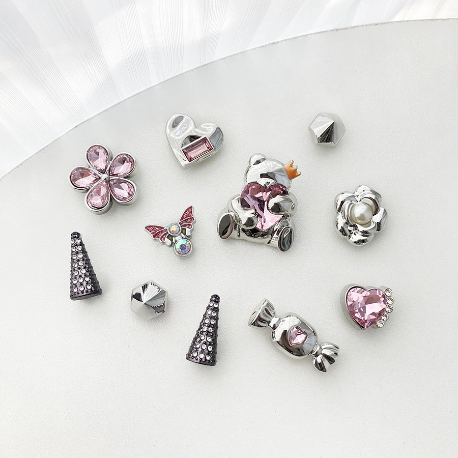 11pcs Cute Bear Heart Flower Pink Silvery Charms Detachable Shoe Decoration Suitable For Crocs Clogs Sandals Gift Idea
11pcs Cute Bear Heart Flower Pink Silvery Charms Detachable Shoe Decoration Suitable For Crocs Clogs Sandals Gift Idea