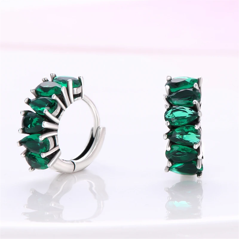925 Sterling Silver Earrings Women Simple Green Stone Inlaid Zircon Hoop Earring For Anniversary Wedding Jewelry Gifts
925 Sterling Silver Earrings Women Simple Green Stone Inlaid Zircon Hoop Earring For Anniversary Wedding Jewelry Gifts