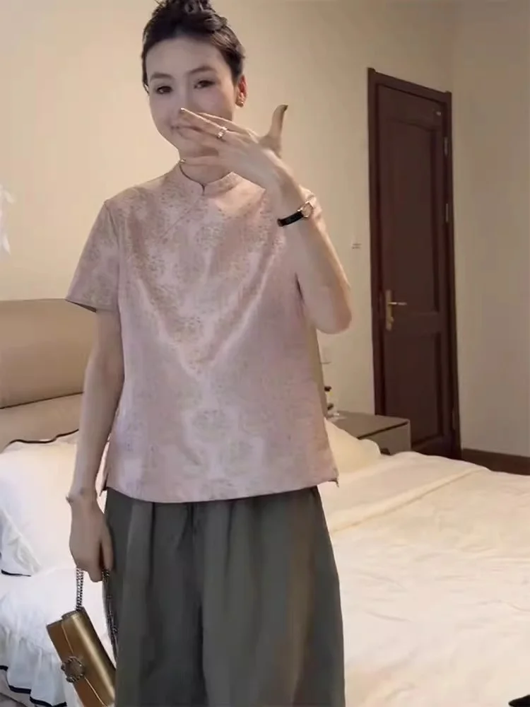 Ele Pink Floral Top And Bot Set 2025 Summer Collection Comfortable Loose Fit irt Sle Commute Friendly Design
Ele Pink Floral Top And Bot Set 2025 Summer Collection Comfortable Loose Fit irt Sle Commute Friendly Design