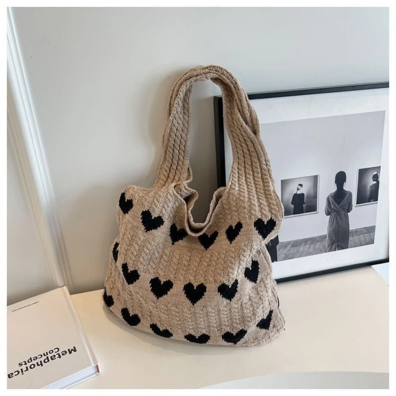 Lazy Tote New Leisure Seaside Beach Shoulder Bag Straw Woven Handmade Large-Capacity Holiday Woven Hollow
Lazy Tote New Leisure Seaside Beach Shoulder Bag Straw Woven Handmade Large-Capacity Holiday Woven Hollow