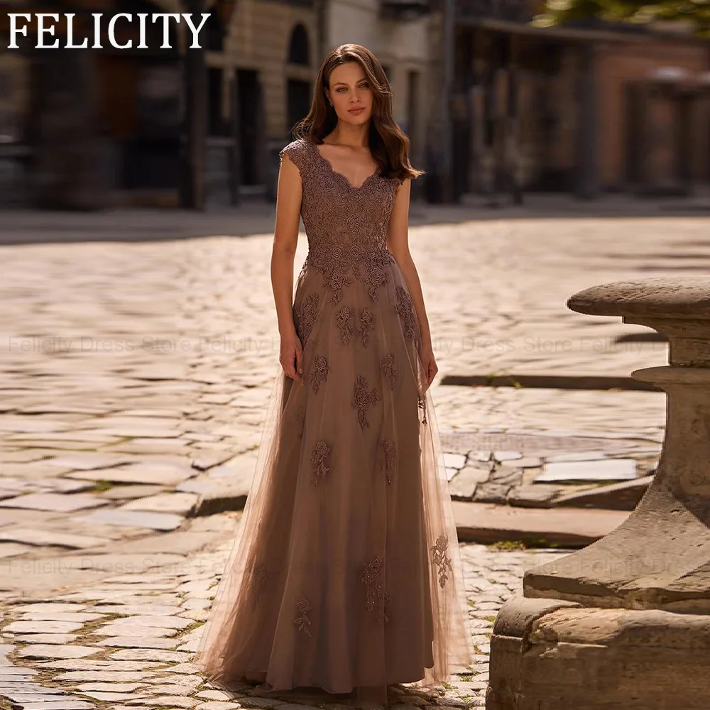 Изысканное платье FELICITY для матери невесты 2026, фасон А-силуэт, с аппликацией, для торжественных мероприятий, свадебных гостей, вечернее платье из фатина
Изысканное платье FELICITY для матери невесты 2026, фасон А-силуэт, с аппликацией, для торжественных мероприятий, свадебных гостей, вечернее платье из фатина