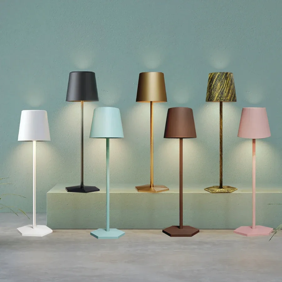 3 Colors Table Lamp LED Touch Sensor Desktop Night Light Rechargeable Wireless Reading Lamp for Restaurant Hotel Room Decor
3 Colors Table Lamp LED Touch Sensor Desktop Night Light Rechargeable Wireless Reading Lamp for Restaurant Hotel Room Decor