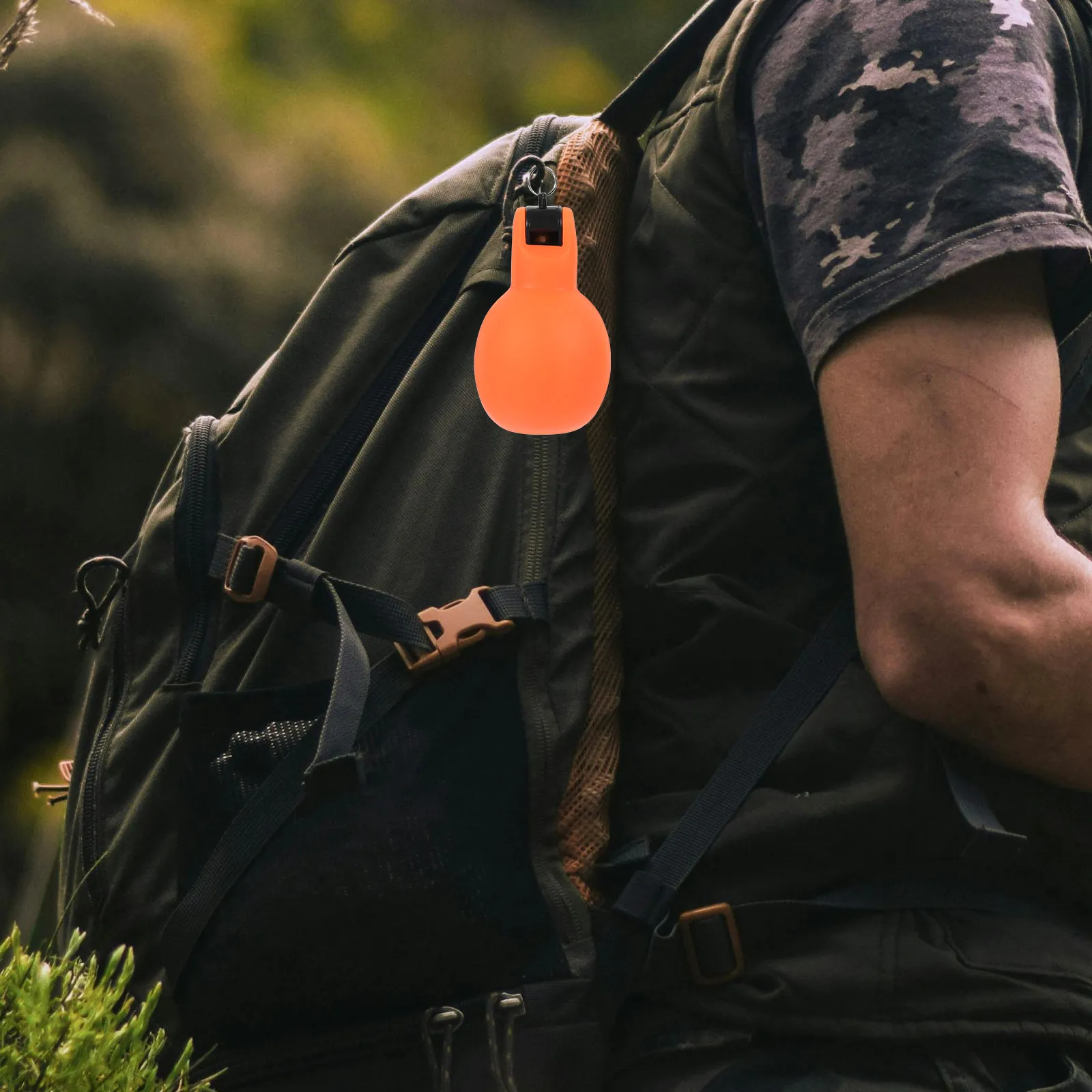 2Pcs Outdoor Survival Whistle Bright Color Hand Squeeze Design Portable Whistles for Camping Hiking Emergency Outdoor Sports
2Pcs Outdoor Survival Whistle Bright Color Hand Squeeze Design Portable Whistles for Camping Hiking Emergency Outdoor Sports