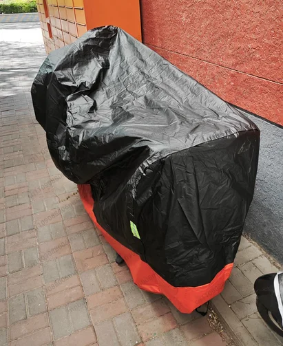 Motorcycle cover, car clothes, pedal, electric vehicle , sun , rain cover, thickened dustproof, universal waterproof.
Motorcycle cover, car clothes, pedal, electric vehicle , sun , rain cover, thickened dustproof, universal waterproof.