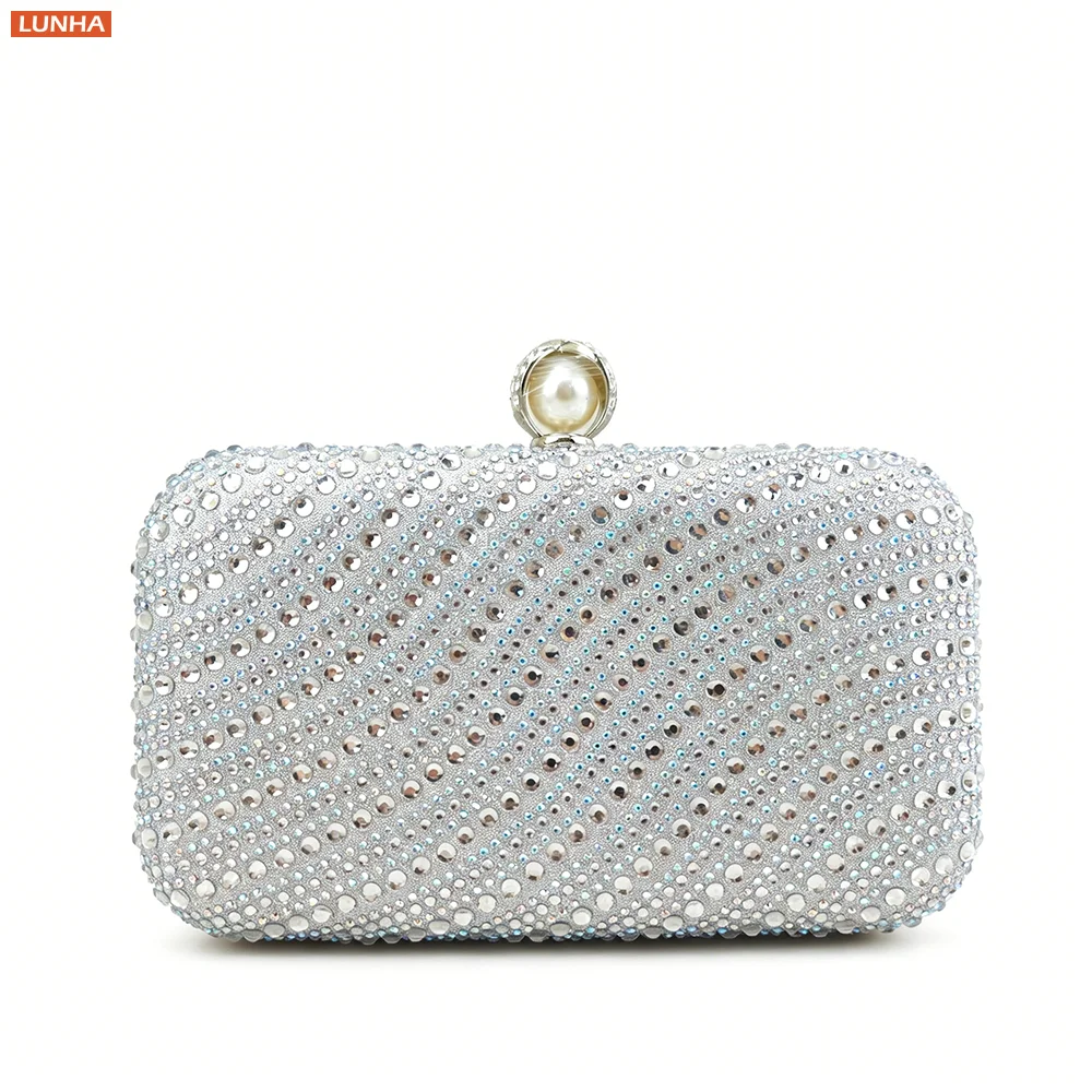 Women's Bling Full Rhinestone Hard Box Party Evening Clutch Purse with Big Pearl Clasp Dinner Bag for Weddings Galas Banquet
Women's Bling Full Rhinestone Hard Box Party Evening Clutch Purse with Big Pearl Clasp Dinner Bag for Weddings Galas Banquet