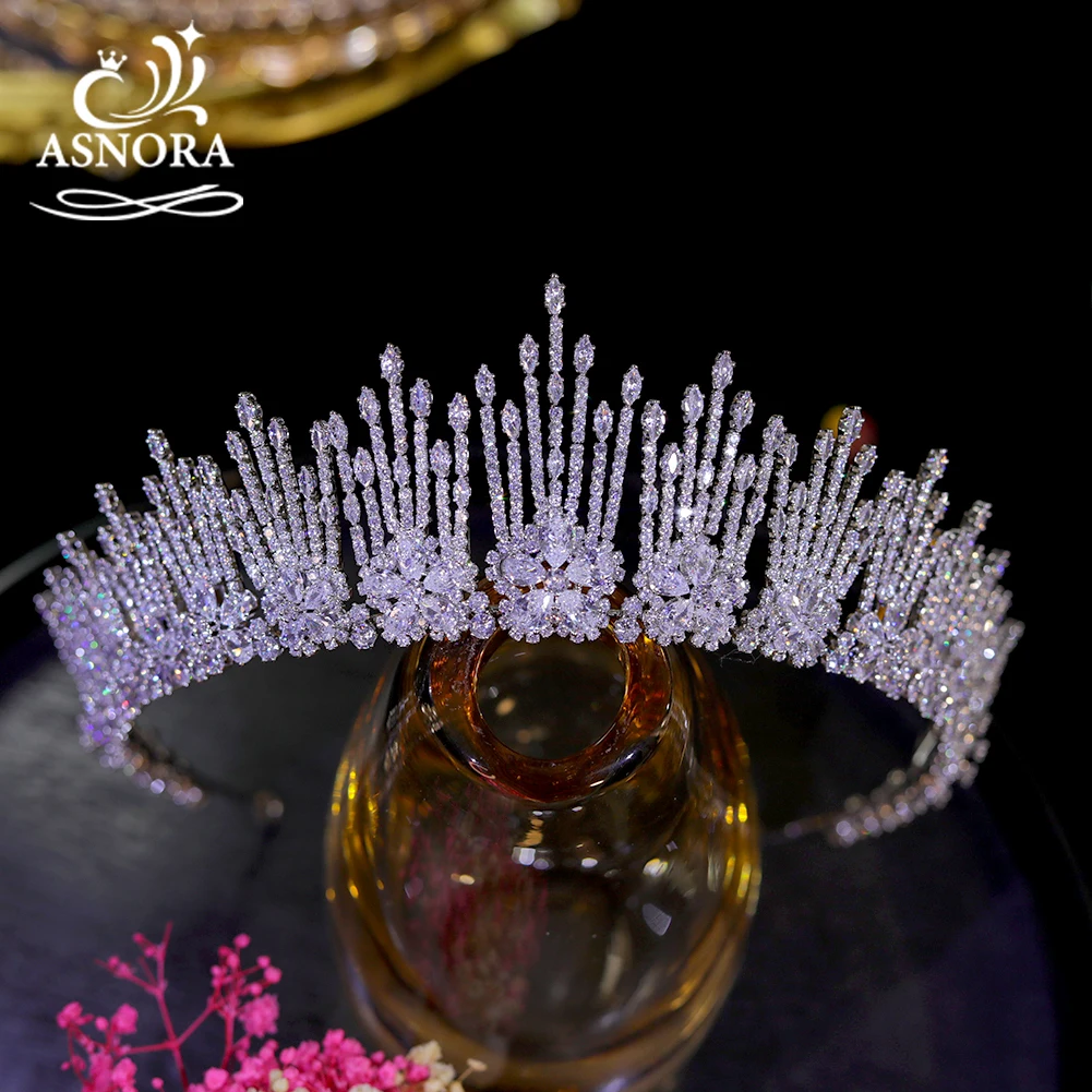 Crystal Lengthen Crowns Wedding CZ Tiaras Headband for Girl Princess Birthday Party Graduation Bridal Christmas Party Gifts
Crystal Lengthen Crowns Wedding CZ Tiaras Headband for Girl Princess Birthday Party Graduation Bridal Christmas Party Gifts