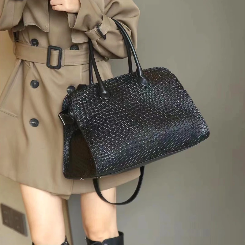 Women's Fashion Woman Bags New Crocodile Handbag Large-capacity Sac À Main Femme Trend Simple Shoulder Bag Bolso Marca Lujo
Women's Fashion Woman Bags New Crocodile Handbag Large-capacity Sac À Main Femme Trend Simple Shoulder Bag Bolso Marca Lujo
