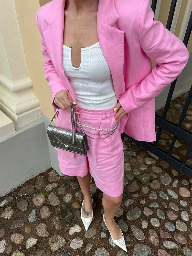 Fashion Pink Cotton Linen Lace Up Shirt Suit Women Chic Shoulder Pad One Button Lapel Collar Shorts Set Lady High Street Outfits
Fashion Pink Cotton Linen Lace Up Shirt Suit Women Chic Shoulder Pad One Button Lapel Collar Shorts Set Lady High Street Outfits