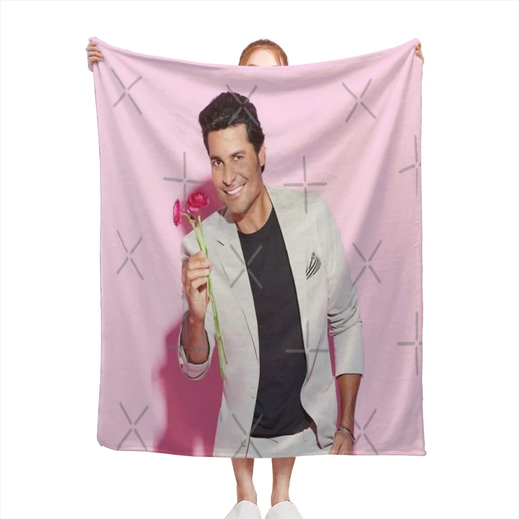 Chayanne Medium Blanket Comforter Flannel Soft throw Blankets Warm Home and Decoration
Chayanne Medium Blanket Comforter Flannel Soft throw Blankets Warm Home and Decoration