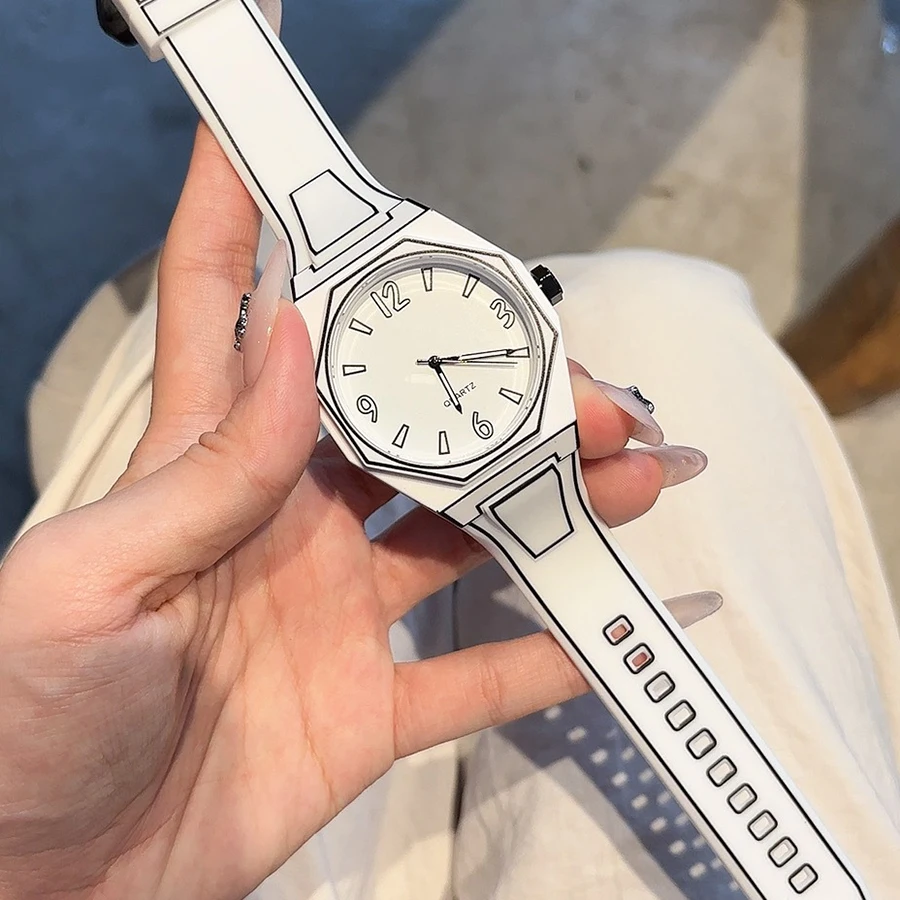 Minimalist Women's Quartz Watch Soft Silicone Band Waterproof Black White Quartz Wristwatch Luxury Ladies Comic-book Clock
Minimalist Women's Quartz Watch Soft Silicone Band Waterproof Black White Quartz Wristwatch Luxury Ladies Comic-book Clock