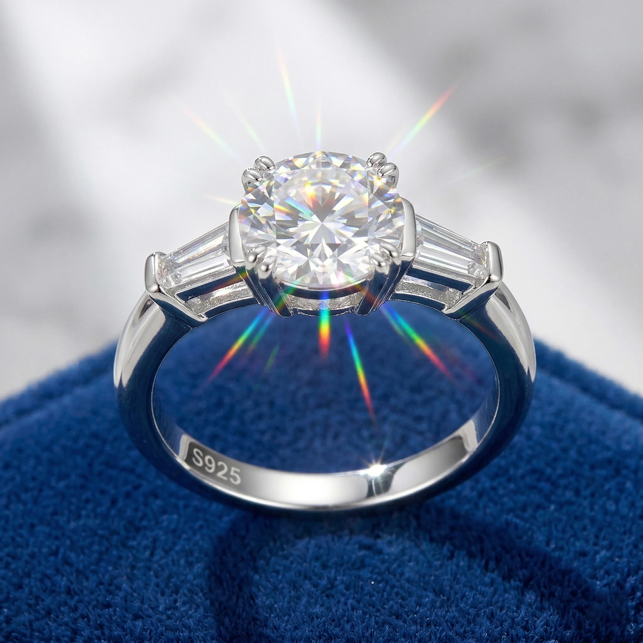Baguette Side Stone Moissanite Ring, 925 Silver, D Color VVS1, 1ct 6 Prong, Light Luxury Engagement, Cert Quality
Baguette Side Stone Moissanite Ring, 925 Silver, D Color VVS1, 1ct 6 Prong, Light Luxury Engagement, Cert Quality