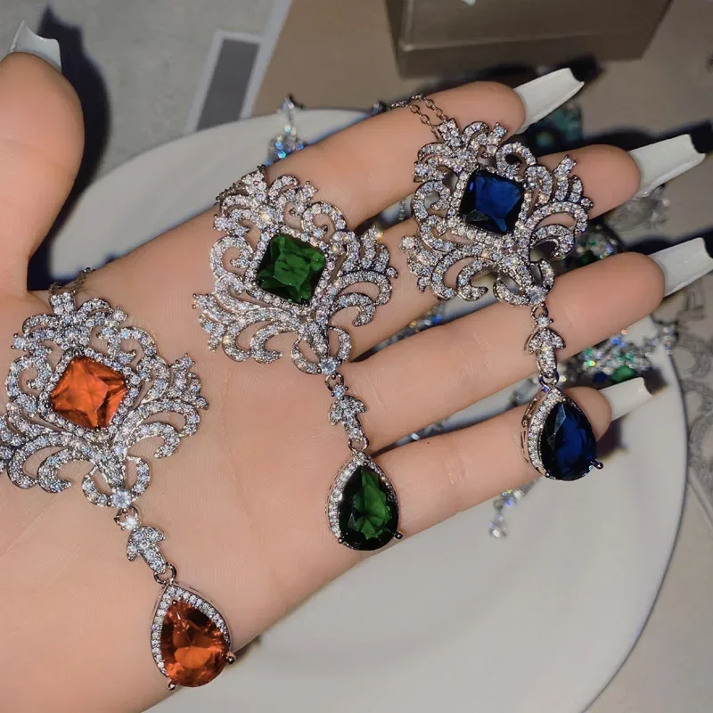 MDL Муассанит Стиль Уникальные элементы Роскошный благоприятный танзанит Синий кулон Micro Pave Голубь Кроваво-красное ожерелье
MDL Муассанит Стиль Уникальные элементы Роскошный благоприятный танзанит Синий кулон Micro Pave Голубь Кроваво-красное ожерелье