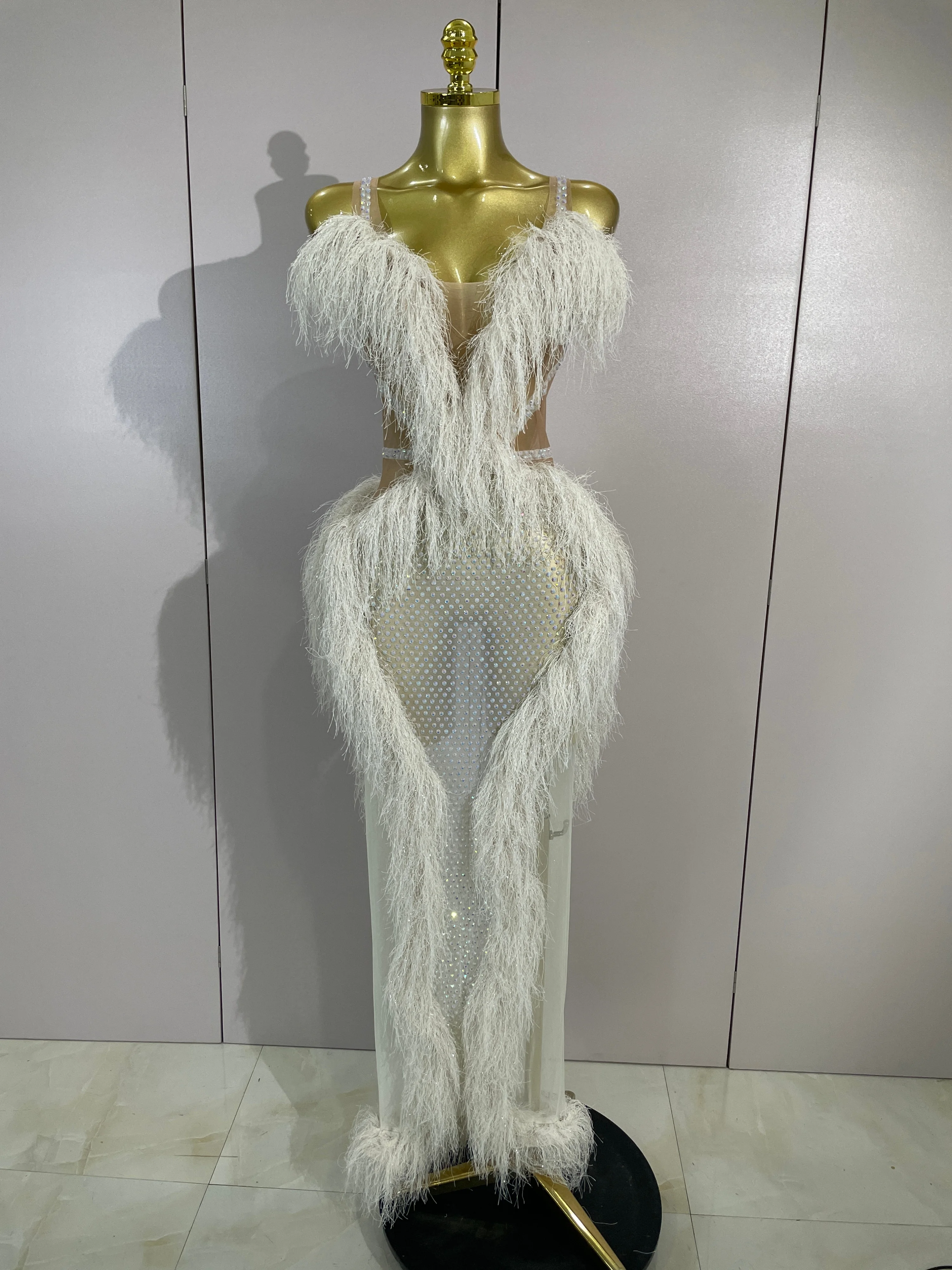 Women Sexy Sparkly Diamonds Tassel Mesh Transparent Long Dress Evening Prom Celebrate Birthday Party Dress Photoshoot Stage Wear
Women Sexy Sparkly Diamonds Tassel Mesh Transparent Long Dress Evening Prom Celebrate Birthday Party Dress Photoshoot Stage Wear