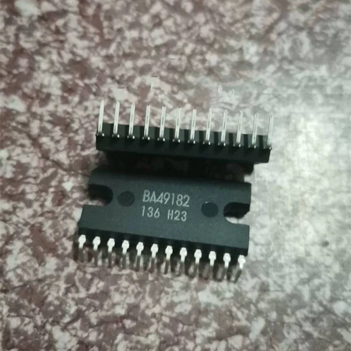 BA49182 New Chip IC
BA49182 New Chip IC