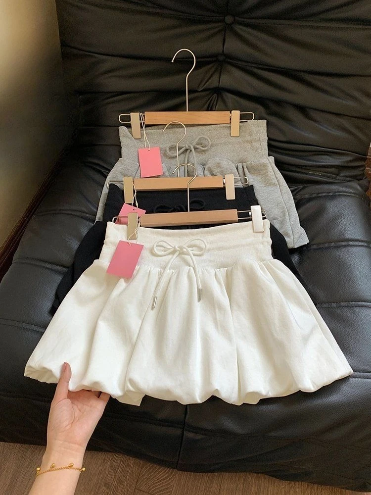 Summer Harajuku Fashion Mini Y2k Skirt Women Shoujo 2000s Coquette High Waist Culottes Gyaru Preppy Cutecore Kpop Tide Micro New
Summer Harajuku Fashion Mini Y2k Skirt Women Shoujo 2000s Coquette High Waist Culottes Gyaru Preppy Cutecore Kpop Tide Micro New