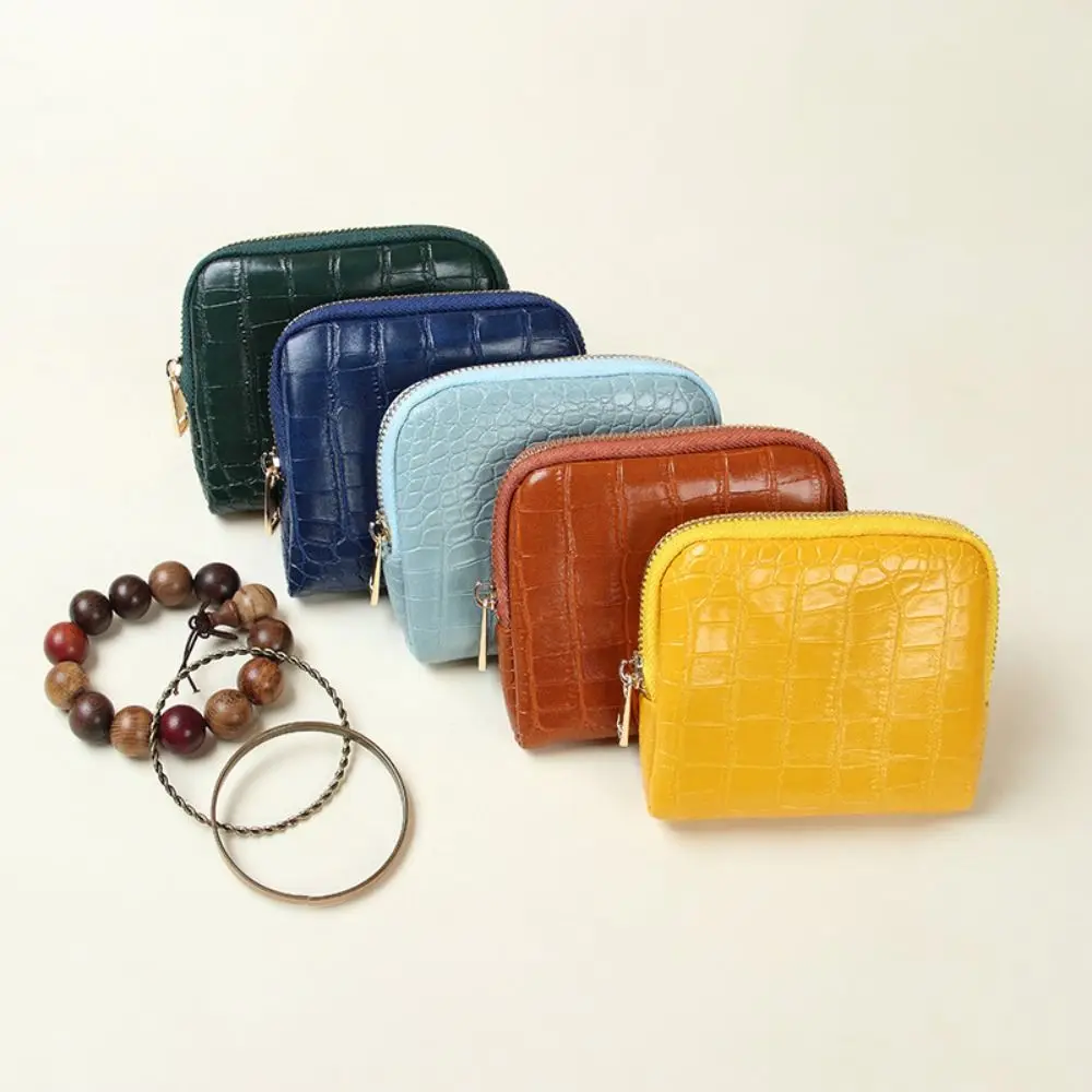 PU Leather Jewelry Packing Bag Solid Color Multi-layer Mini Cosmetic Bag Large Capacity Organizer Jewelry Storage Case Outdoors
PU Leather Jewelry Packing Bag Solid Color Multi-layer Mini Cosmetic Bag Large Capacity Organizer Jewelry Storage Case Outdoors