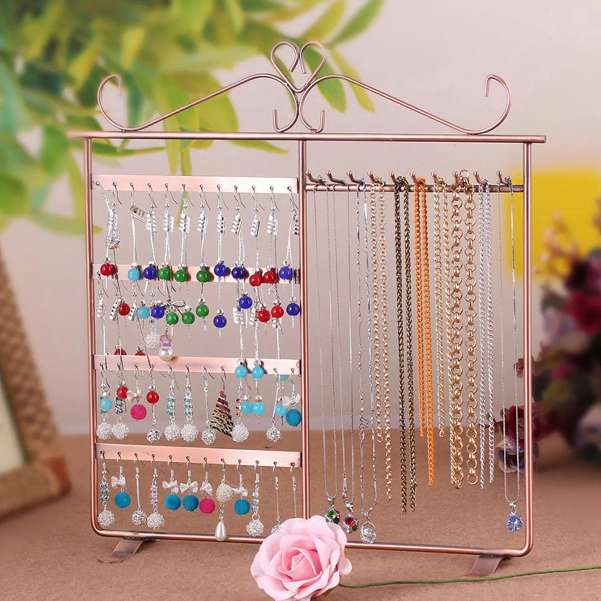 Bronze Jewelry Display Rack Premium Necklace Stand for Dresser Vanity Home Office Retail Display Stylish Iron Art Jewelry Stand
Bronze Jewelry Display Rack Premium Necklace Stand for Dresser Vanity Home Office Retail Display Stylish Iron Art Jewelry Stand