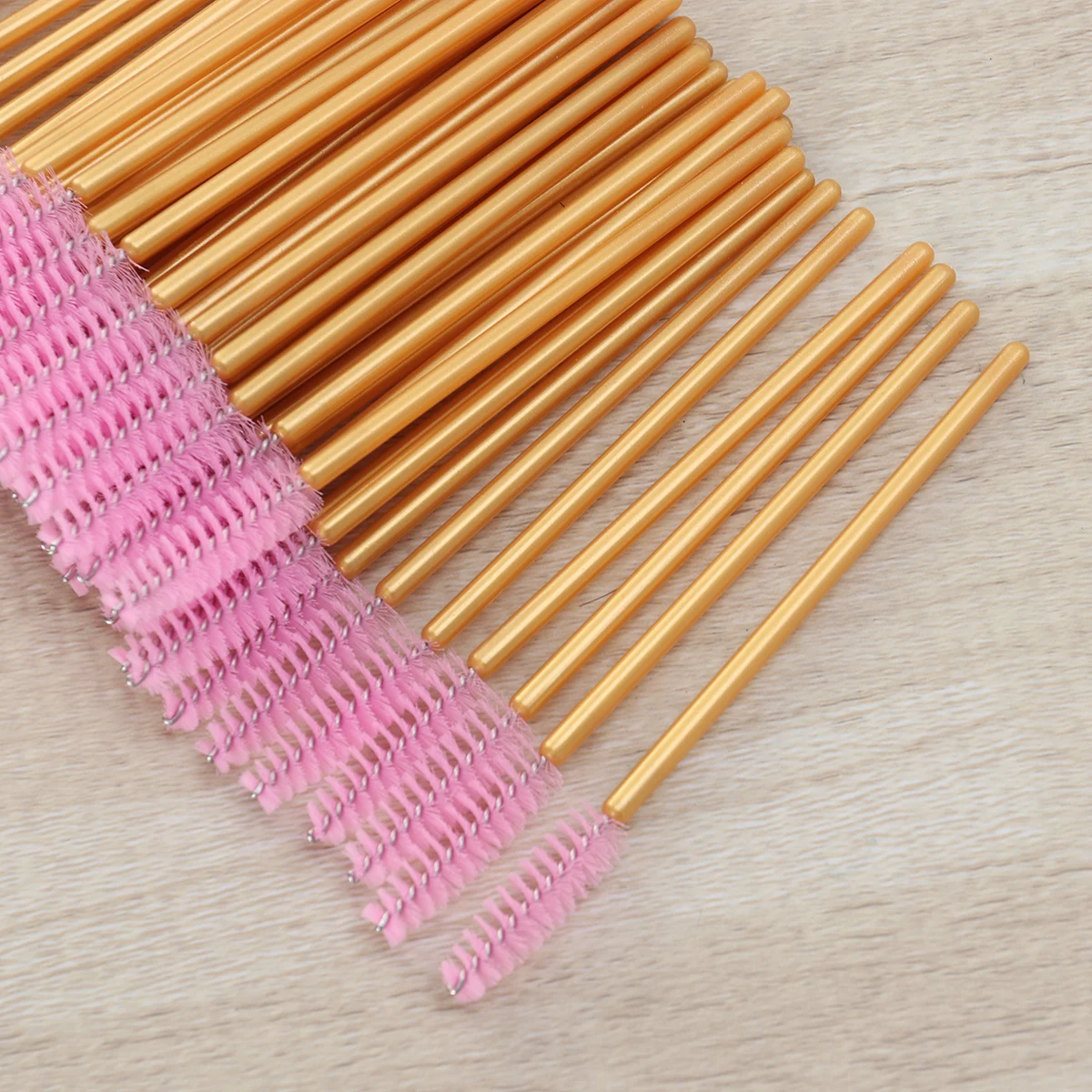 50 pcs Professional Eyelash Brush Nylon Mascara Wand Applicator Volume Makeup Portable Separating Extensions Fake Lashes
50 pcs Professional Eyelash Brush Nylon Mascara Wand Applicator Volume Makeup Portable Separating Extensions Fake Lashes