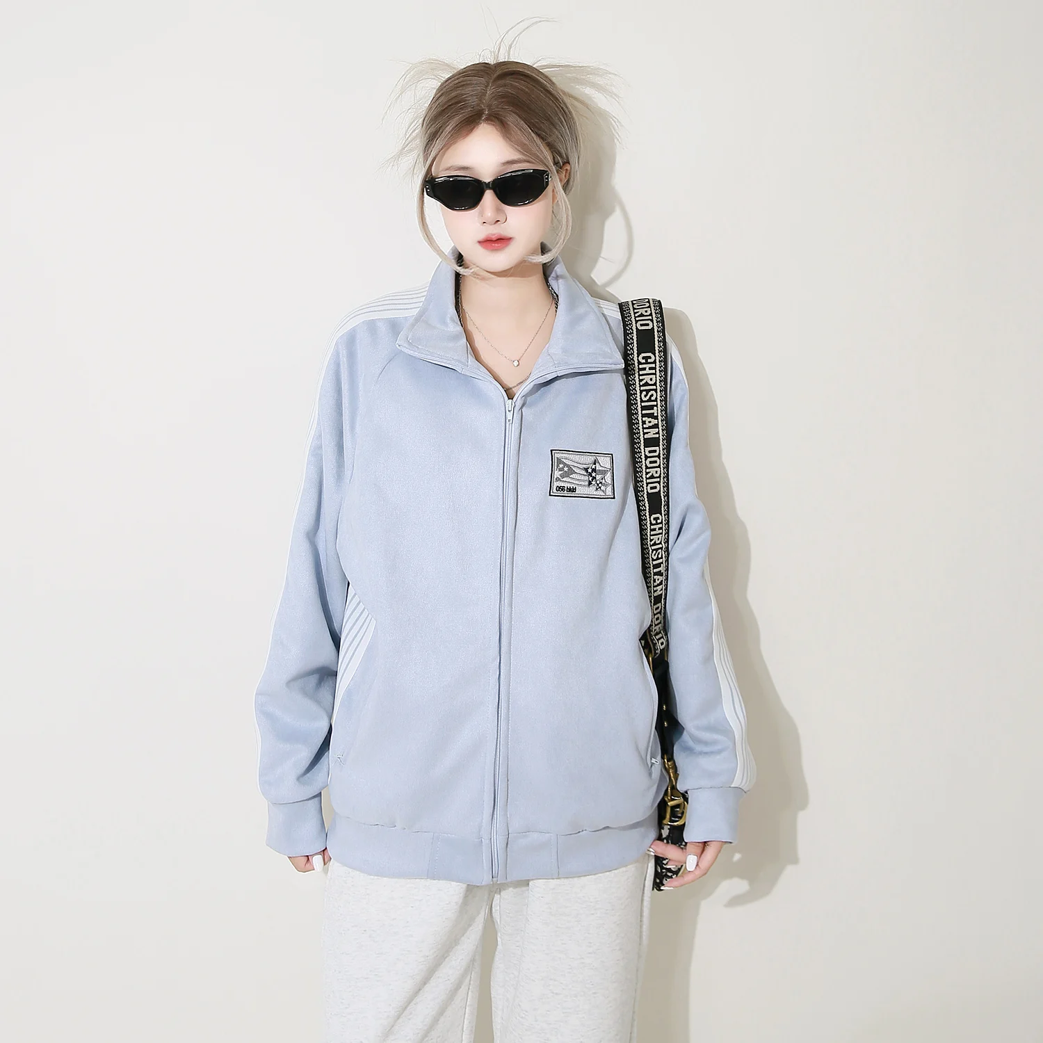 Faionable Loose Women's Zipper Hoodie Jaet Spring Autumn American Sle Trendy Cardigan Svel Long Zipper Hooded
Faionable Loose Women's Zipper Hoodie Jaet Spring Autumn American Sle Trendy Cardigan Svel Long Zipper Hooded