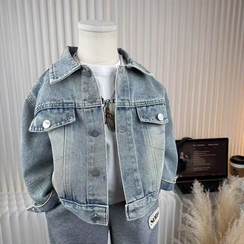 2025 New Spring Autumn Child Fashion Denim Jacket Boy Boby Blue Turn-down Collar Single Breasted Coats Kids Outwea 2-8Y
2025 New Spring Autumn Child Fashion Denim Jacket Boy Boby Blue Turn-down Collar Single Breasted Coats Kids Outwea 2-8Y