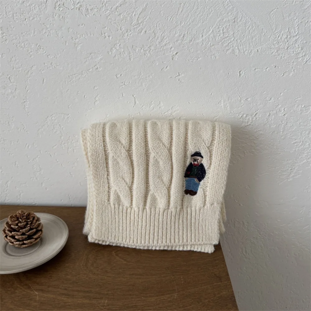 Thicken Children's Knitted Scarf Solid Color Keep Warm Infant Neckwarmers Bear Embroidery Children's Winter Scarf Kids
Thicken Children's Knitted Scarf Solid Color Keep Warm Infant Neckwarmers Bear Embroidery Children's Winter Scarf Kids