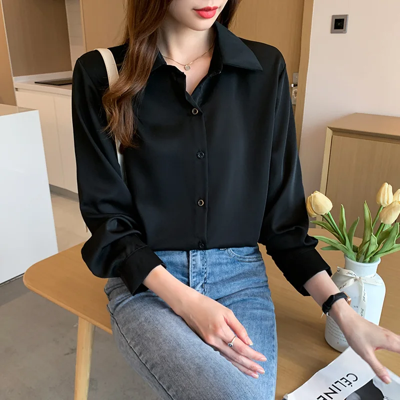 2025 Spring New Korean Version Retro Simple Shirt for Women Solid Color Slim Long Sleeves
2025 Spring New Korean Version Retro Simple Shirt for Women Solid Color Slim Long Sleeves