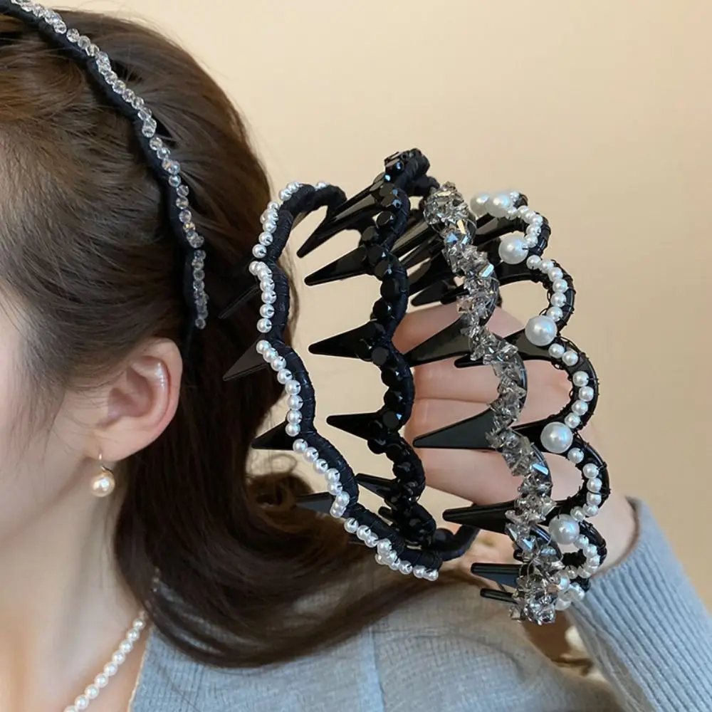 Non-Slip Pearl Headband Thin Plastic Rhinestone Hair Band Women Hair Hoop Korean Style Headwear Face Wash Hairband
Non-Slip Pearl Headband Thin Plastic Rhinestone Hair Band Women Hair Hoop Korean Style Headwear Face Wash Hairband