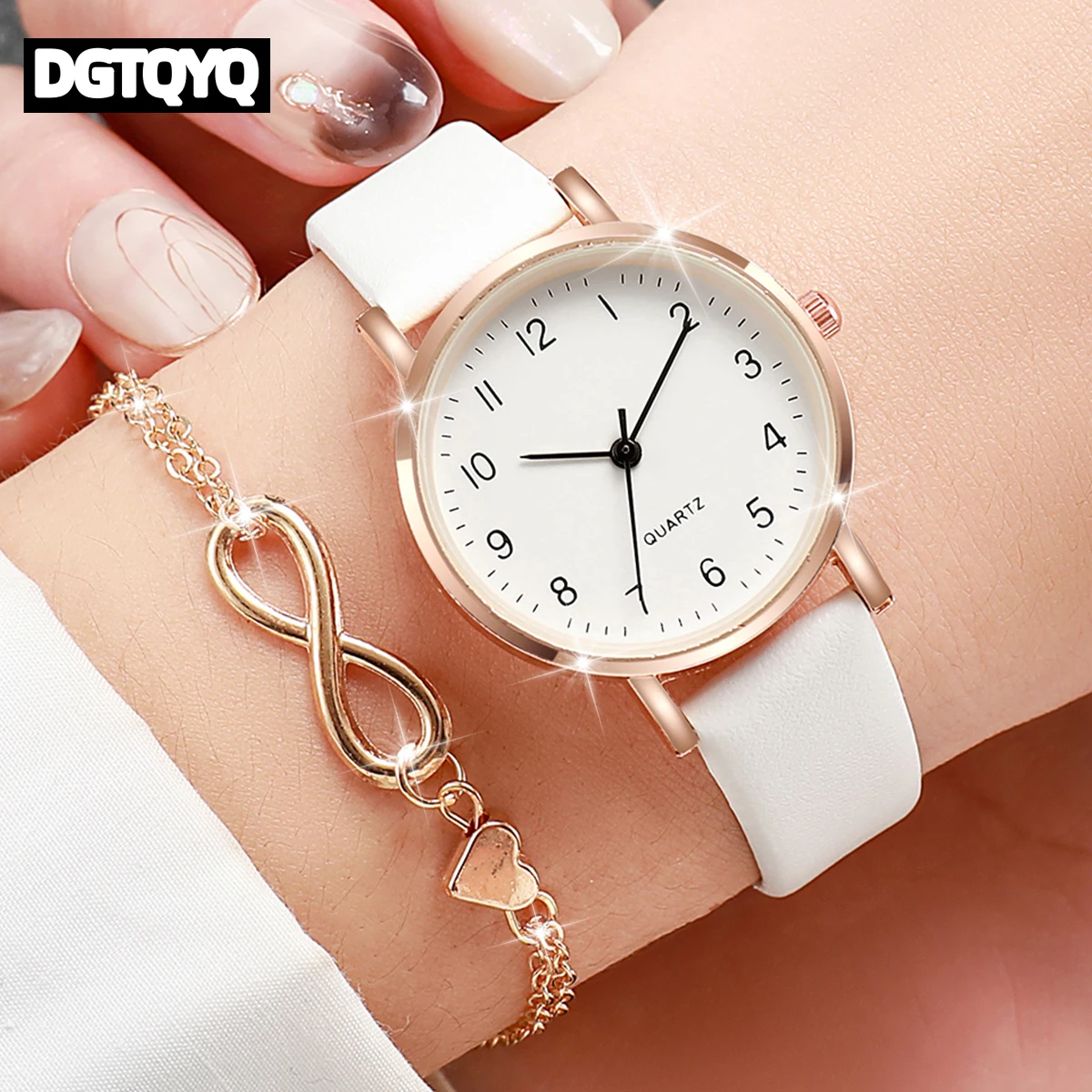 2PCS/Set Women's Watch Fashion Arabic Dial Leather Band Quartz Watches Gold Heart Bracelet Set
2PCS/Set Women's Watch Fashion Arabic Dial Leather Band Quartz Watches Gold Heart Bracelet Set