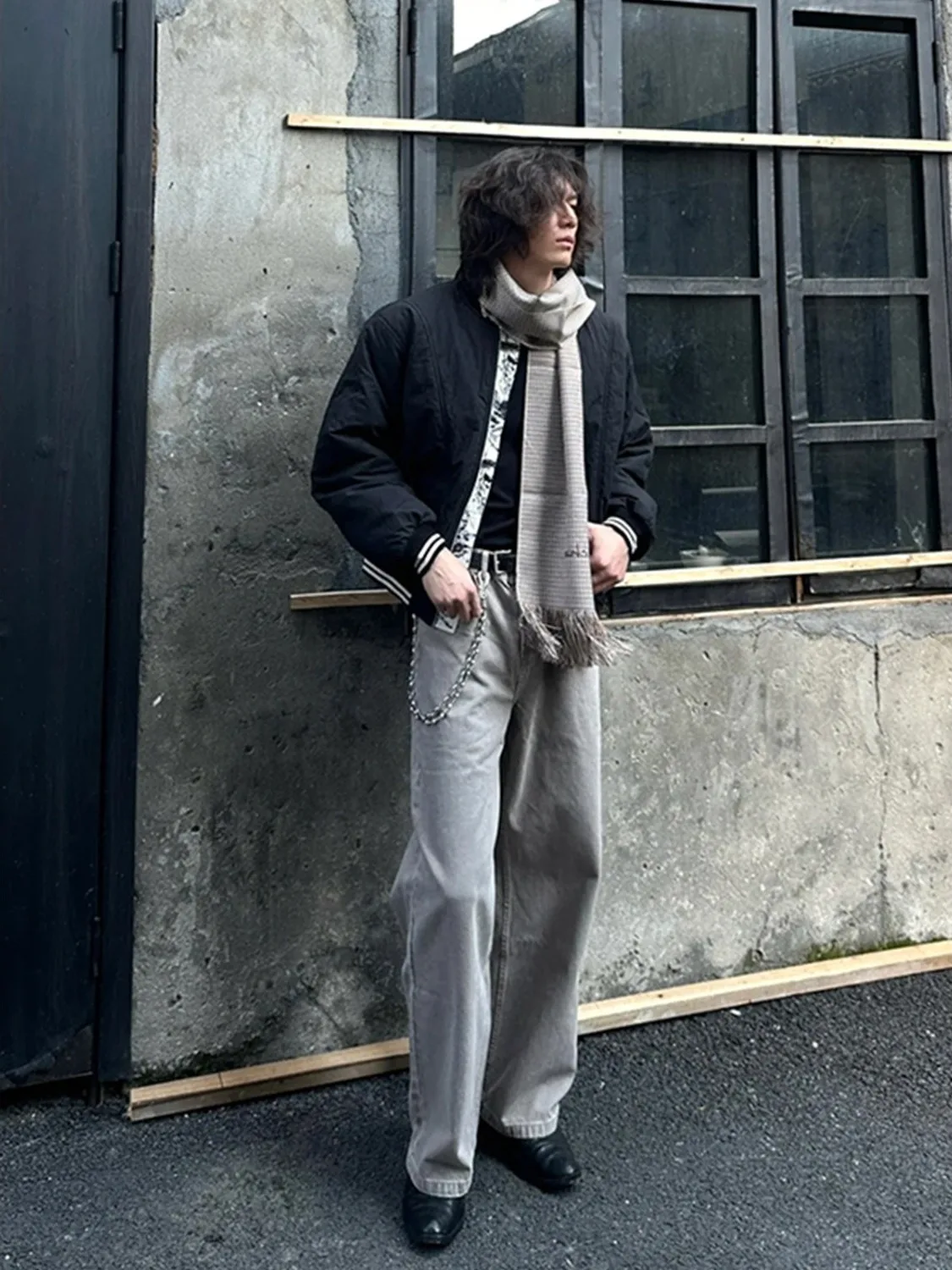 Двусторонняя бейсбольная куртка для мужчин, свободная повседневная верхняя одежда с принтом в стиле Water-Media, американская осенне-зимняя утепленная куртка из полиэстера
Двусторонняя бейсбольная куртка для мужчин, свободная повседневная верхняя одежда с принтом в стиле Water-Media, американская осенне-зимняя утепленная куртка из полиэстера