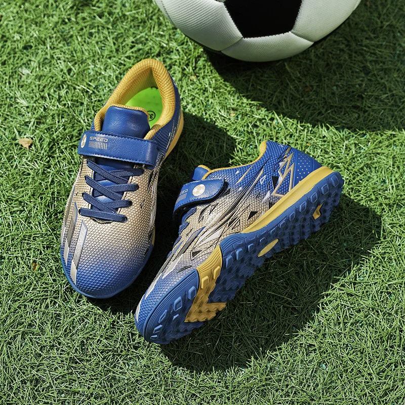 Autumn New Velcro Kids Sports Football Shoes
Autumn New Velcro Kids Sports Football Shoes