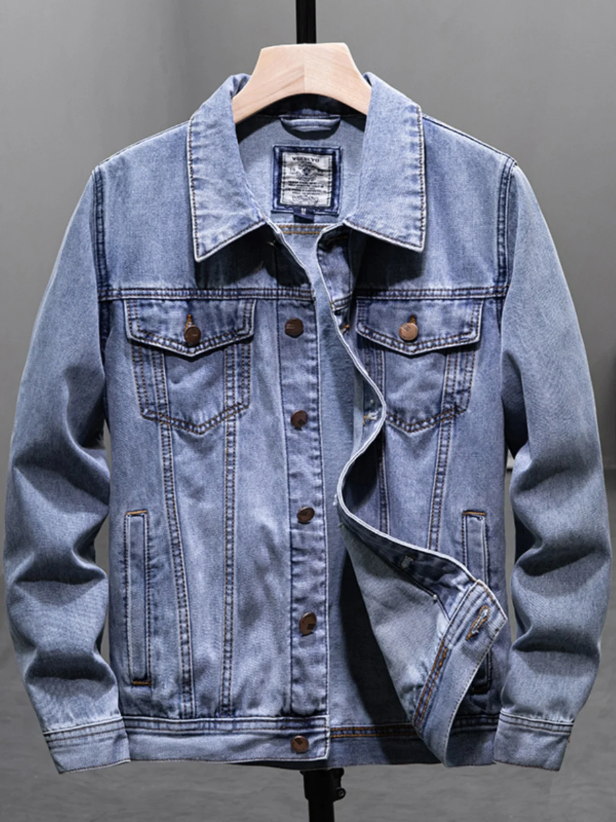 Loose Casual Men's Denim Jaet Spring Autumn Light Blue Versatile Youth Faion Workwear Coat Cotton Polyester Blend
Loose Casual Men's Denim Jaet Spring Autumn Light Blue Versatile Youth Faion Workwear Coat Cotton Polyester Blend