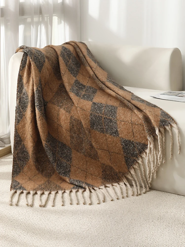 Women Winter Knitted Scarf Headscarf Ladies Casual Plaid Tassel Warm Scarve Mujer Foulard Thick Wrap Shawl Fashion Blanket New
Women Winter Knitted Scarf Headscarf Ladies Casual Plaid Tassel Warm Scarve Mujer Foulard Thick Wrap Shawl Fashion Blanket New