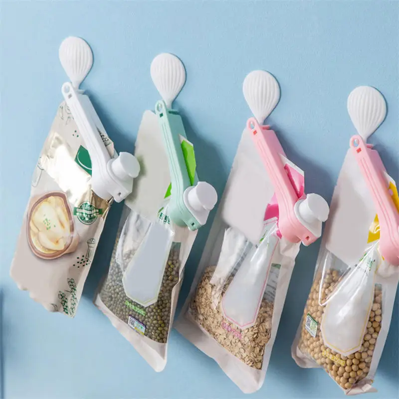 4pcs Food Sealing Clips Snack Packaging Bag Sealing Clips For Tea Leaf Reuseable Food Dispenser Nozzle With Lid Kitchen Tool
4pcs Food Sealing Clips Snack Packaging Bag Sealing Clips For Tea Leaf Reuseable Food Dispenser Nozzle With Lid Kitchen Tool