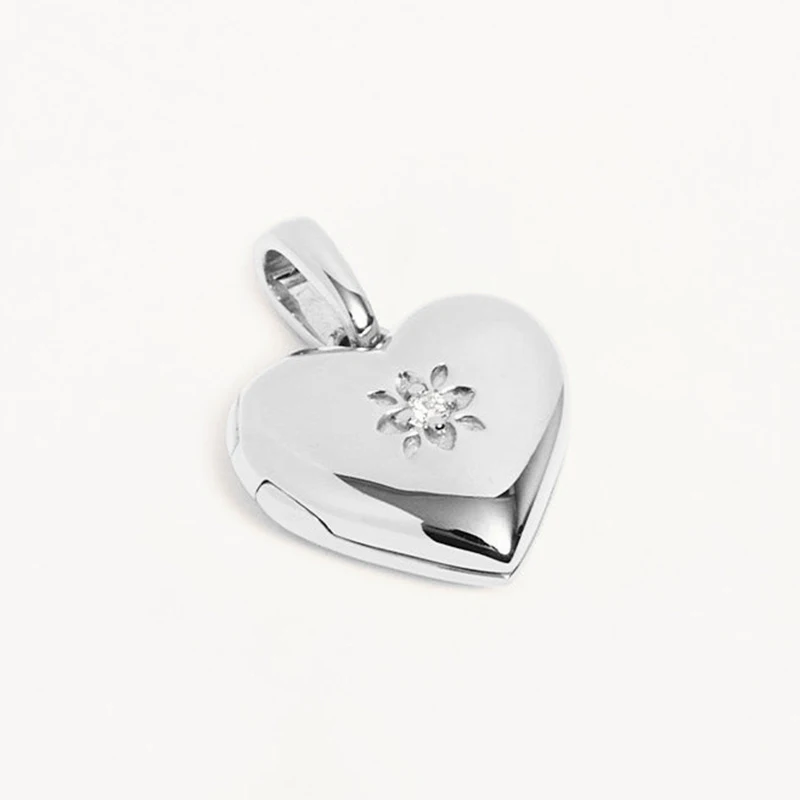 925 Sterling Silver Original Certificate CZ Heart Locket Pendant Necklace For Women Fine Statement Jewelry
925 Sterling Silver Original Certificate CZ Heart Locket Pendant Necklace For Women Fine Statement Jewelry
